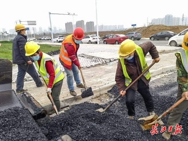 東西湖最大規(guī)模地下管廊群建成，涉及臨空港新城內(nèi)5條主要道路