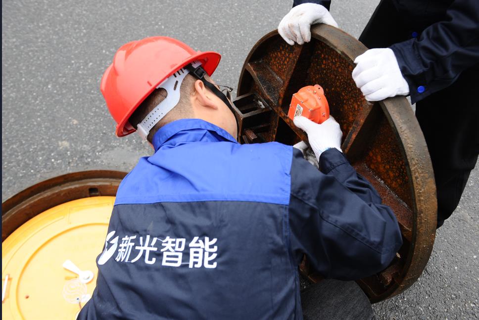 智能井蓋監(jiān)控器在災(zāi)害預(yù)防中的作用是什么？